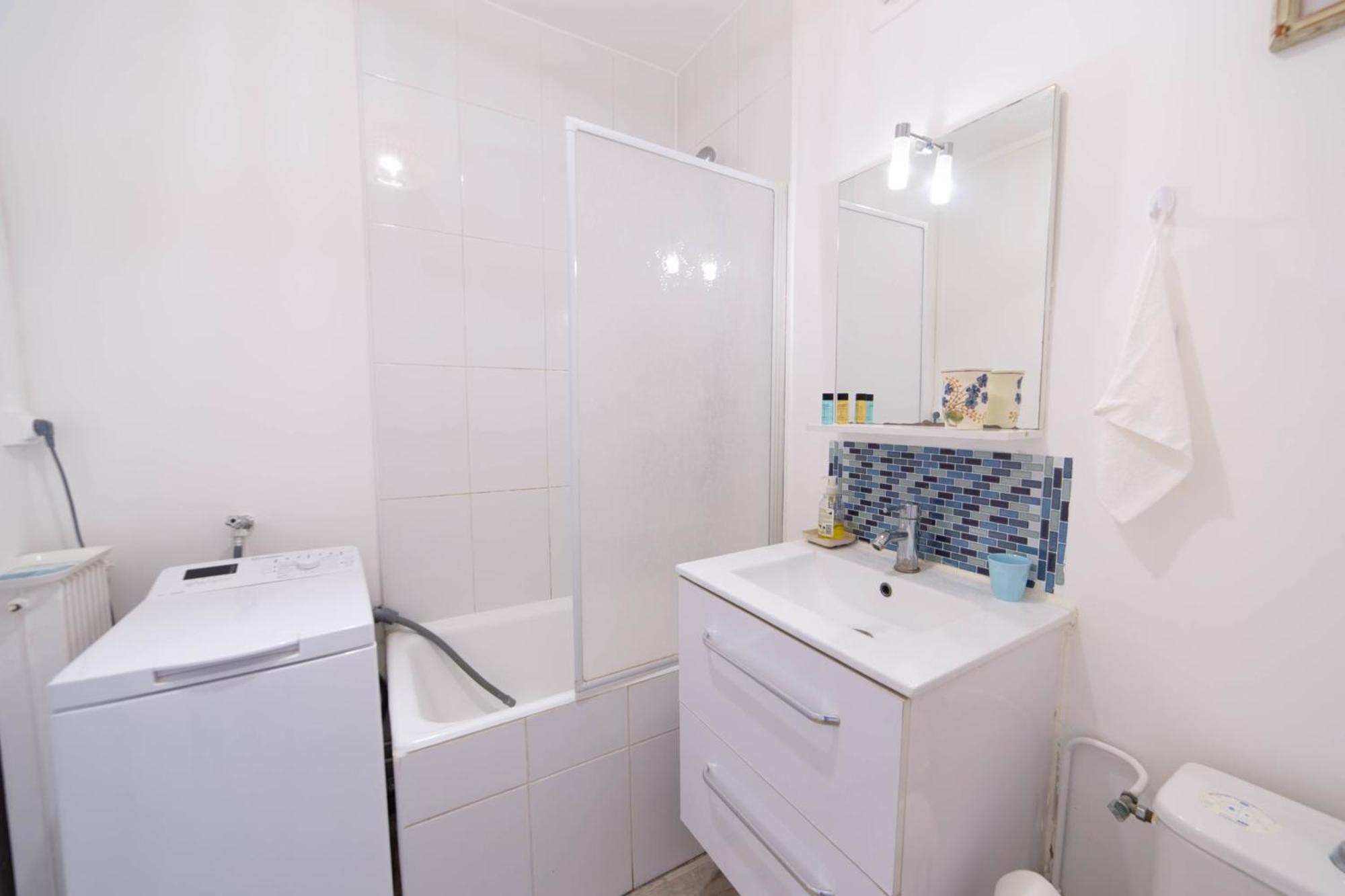 Appart Hotel - Le Nid - 25Min Paris Роменвиль Экстерьер фото